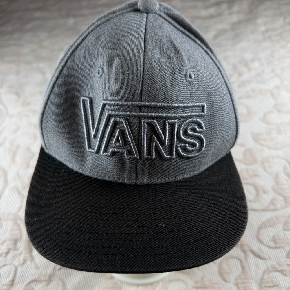 Vans Off The Wall Snapback Hat Grey Black Embroidered Logo Flat Brim Mens OSFA